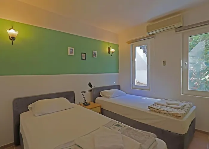 Mola 2 아파트 카스